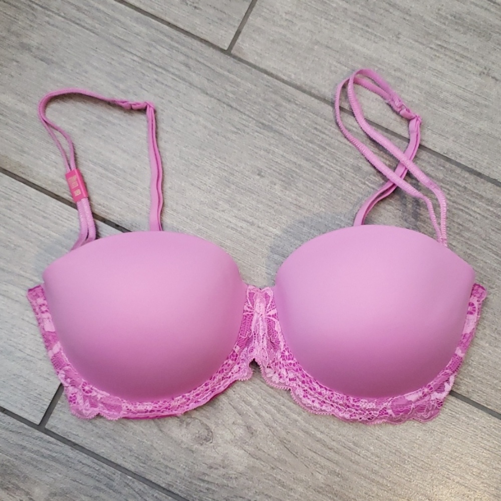Pink Victoria's secret Lacy bra